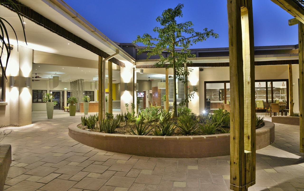 Cresta Maun Hotel Exteriér fotografie