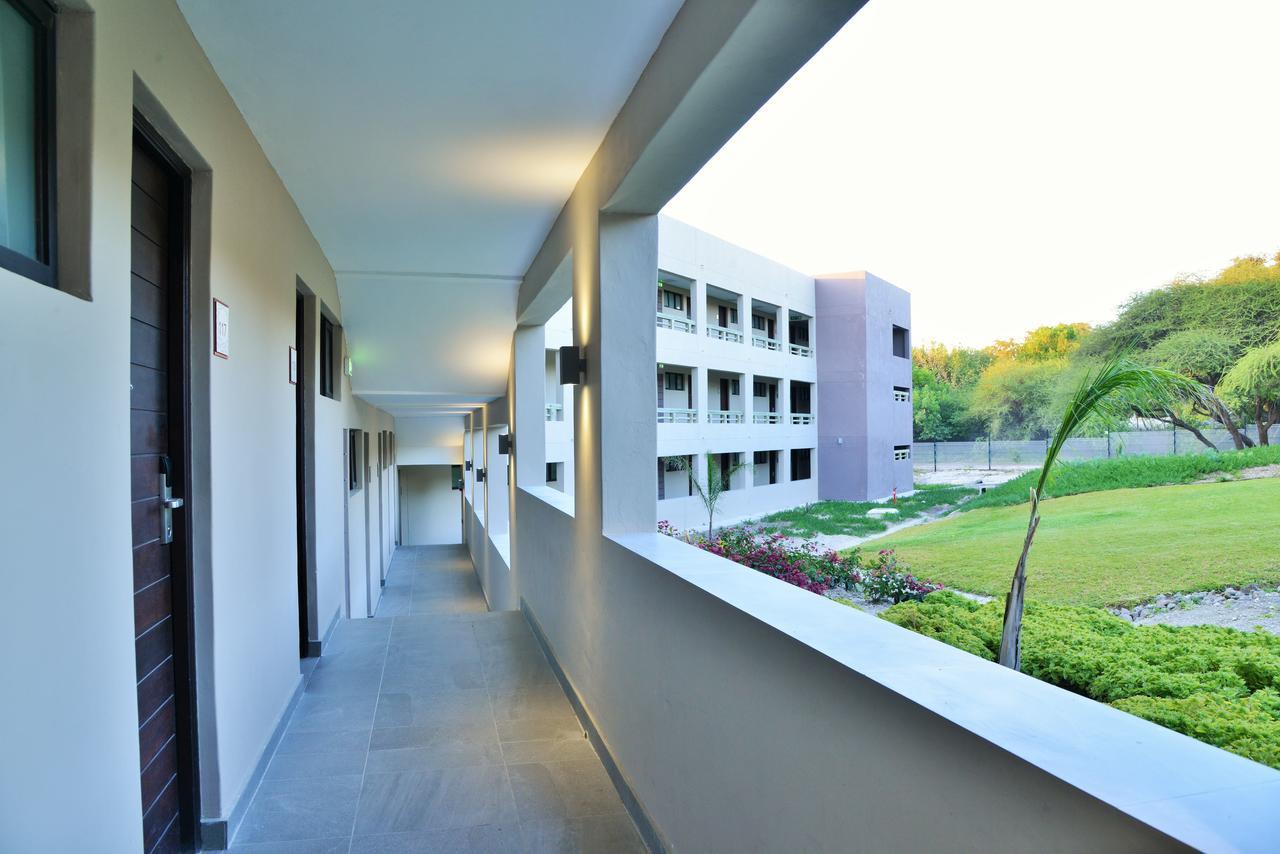 Cresta Maun Hotel Exteriér fotografie
